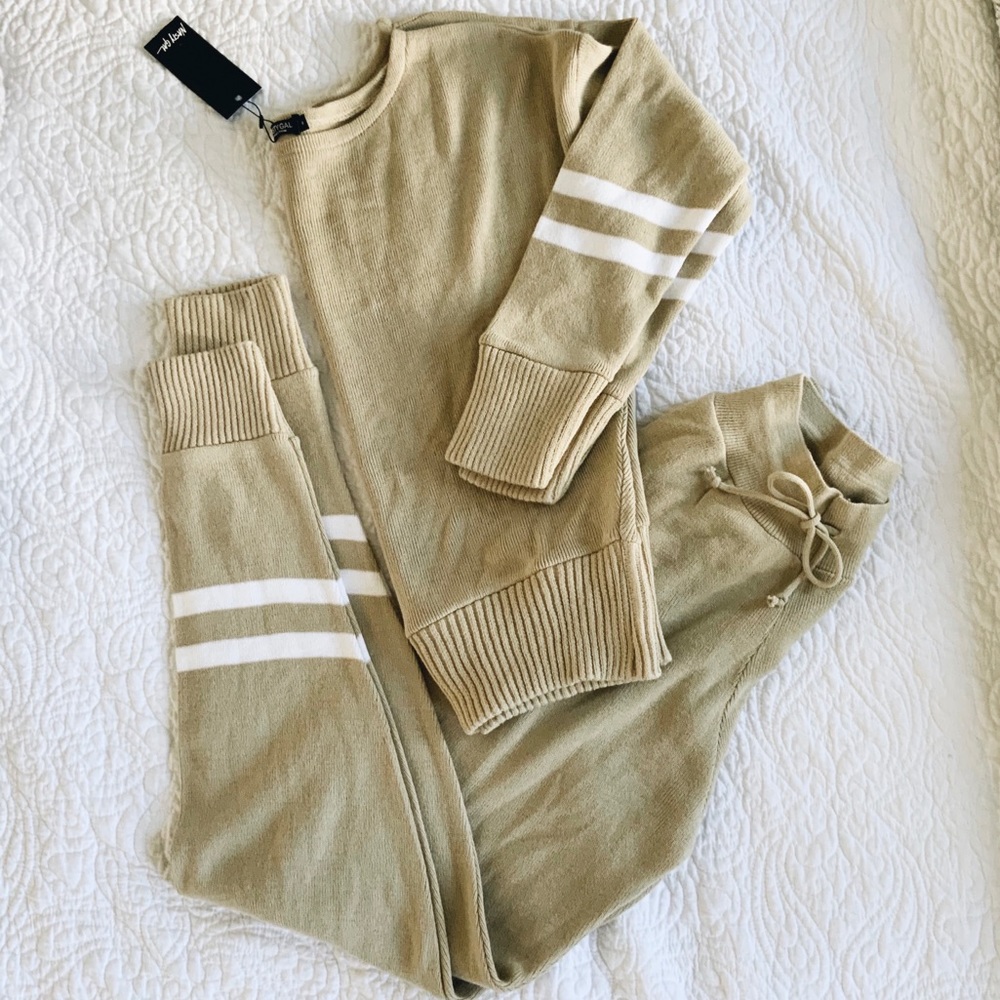 Lounge Set by Nasty Gal